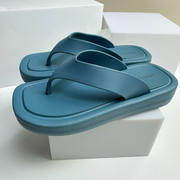 Jeffrey Campbell Anthropologie Darcie Platform Turquoise Blue Flip Flops Size 9 - Picture 5 of 11